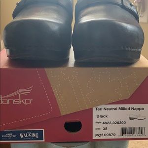 Gently used Dansko Teri Neutral Milled Nappa